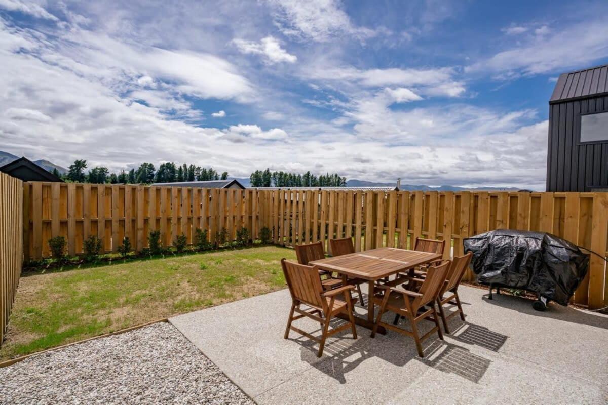Glenavon Dream Villa Wanaka Exterior photo