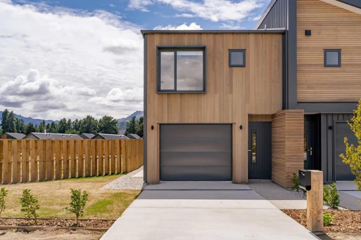 Glenavon Dream Villa Wanaka Exterior photo